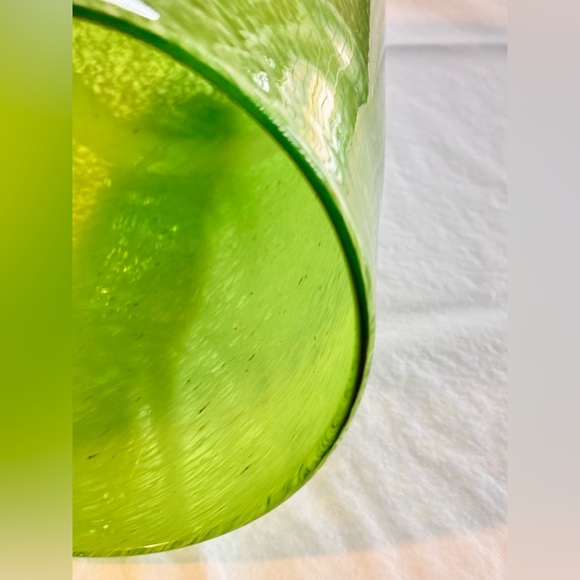 12” Tall Vintage Vibrant Green & White Bubble Glass Vase Minimalist Maximalist - Picture 7 of 16